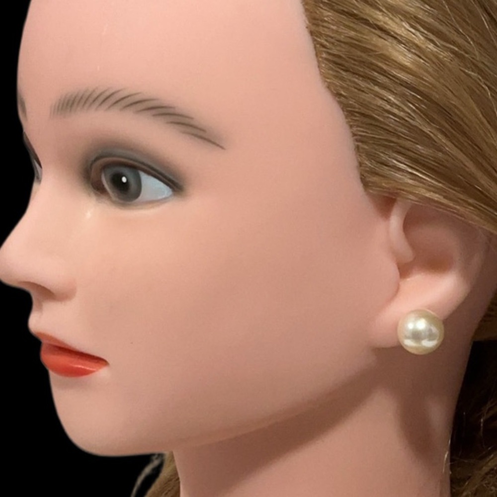 EARRINGS Large Man-Made Pearl Stud Earrings